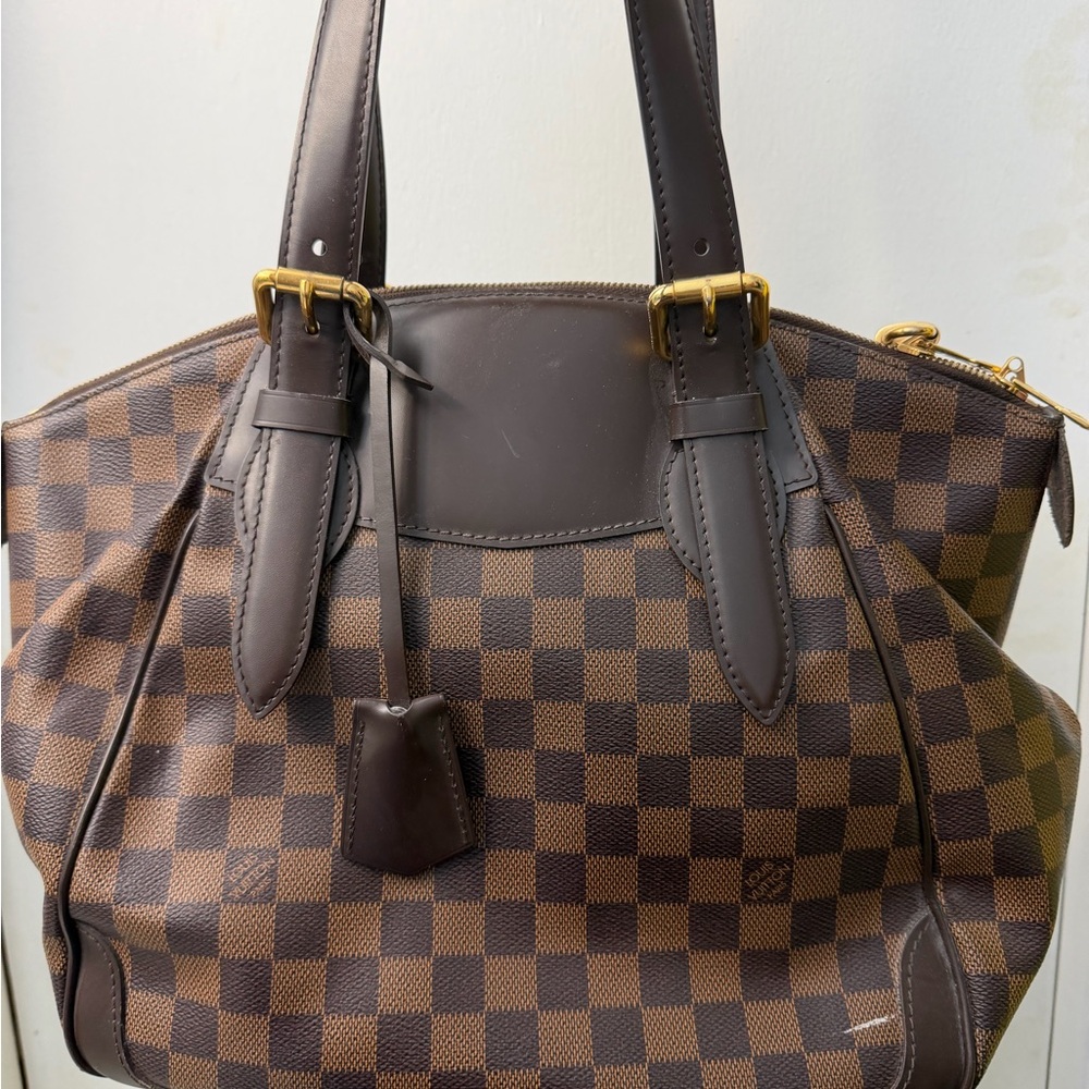 Louis Vuitton Brown Checkered Shoulder Bag with Gold Accents